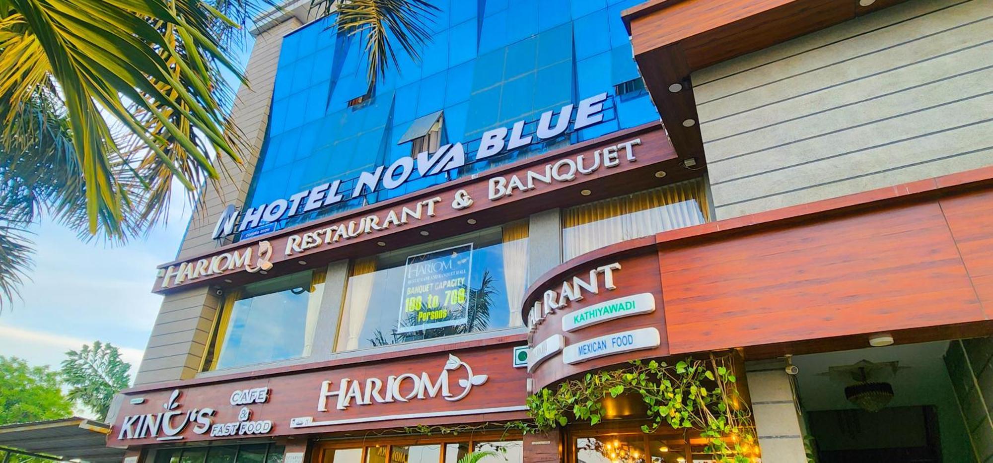 אחמדאבאד Hotel Nova Blue מראה חיצוני תמונה