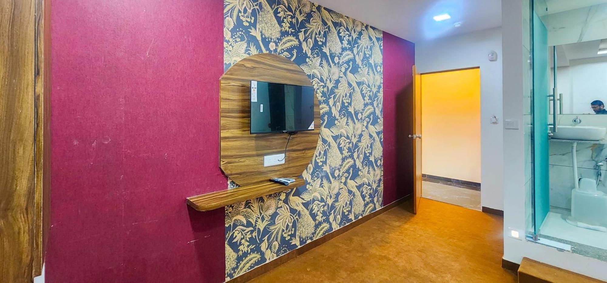 אחמדאבאד Hotel Nova Blue מראה חיצוני תמונה